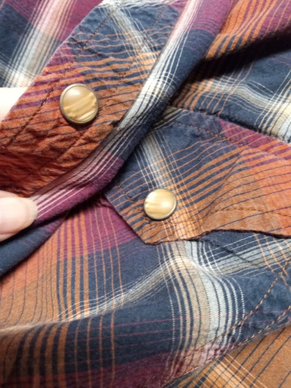 Snap front shirt - Picture 7 of 10